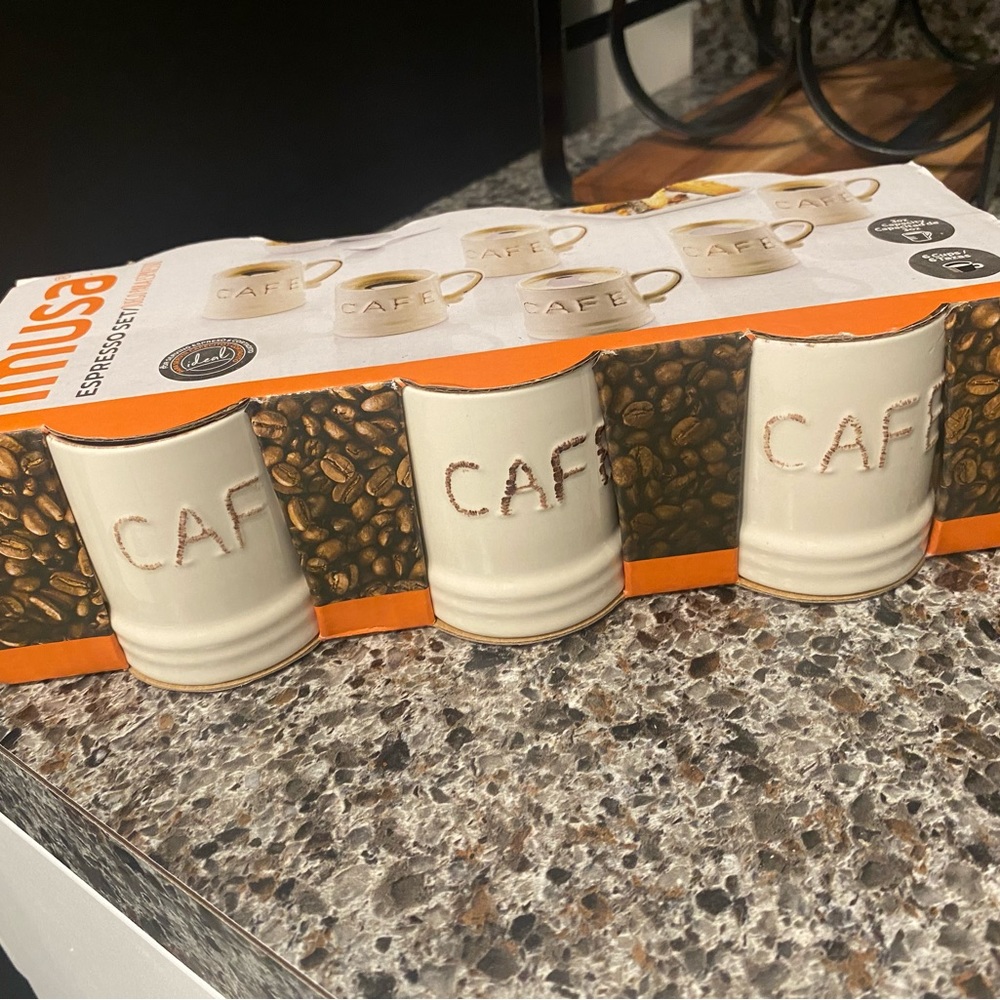 Brand new 3 oz expresso set of 6 cups